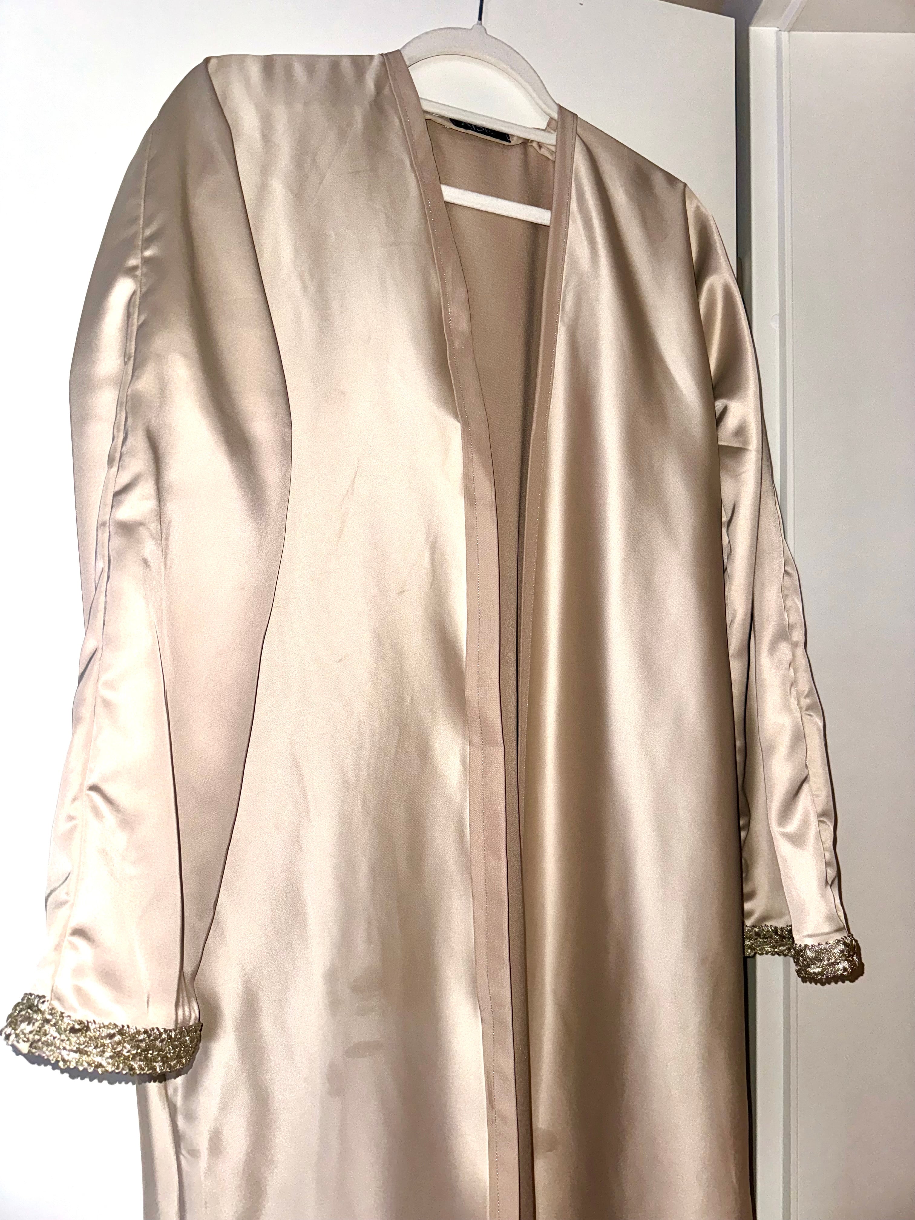 Champagne coloured abaya